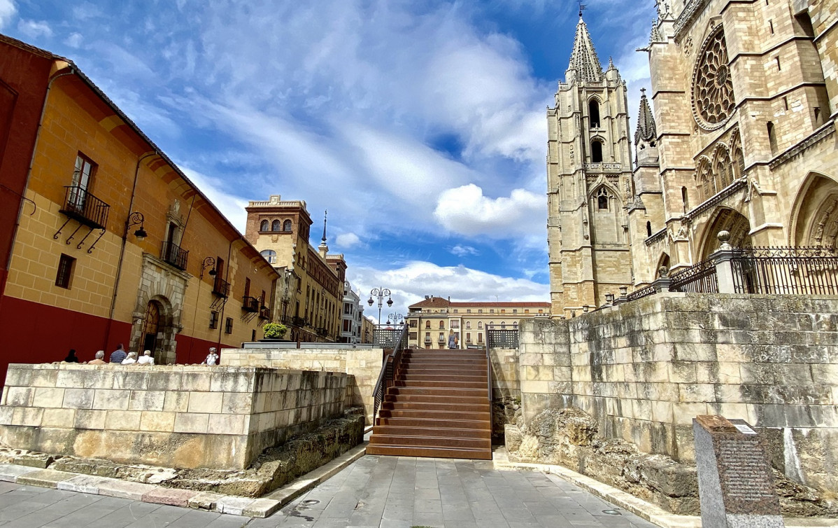 Puerta del Obispo, Leu00f3n