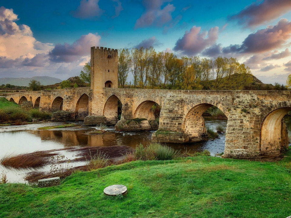 Frías, Puente medieval