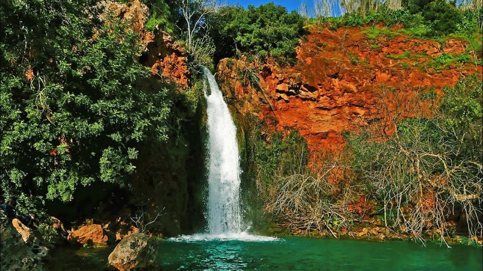 Cascada, Queda do Vigário