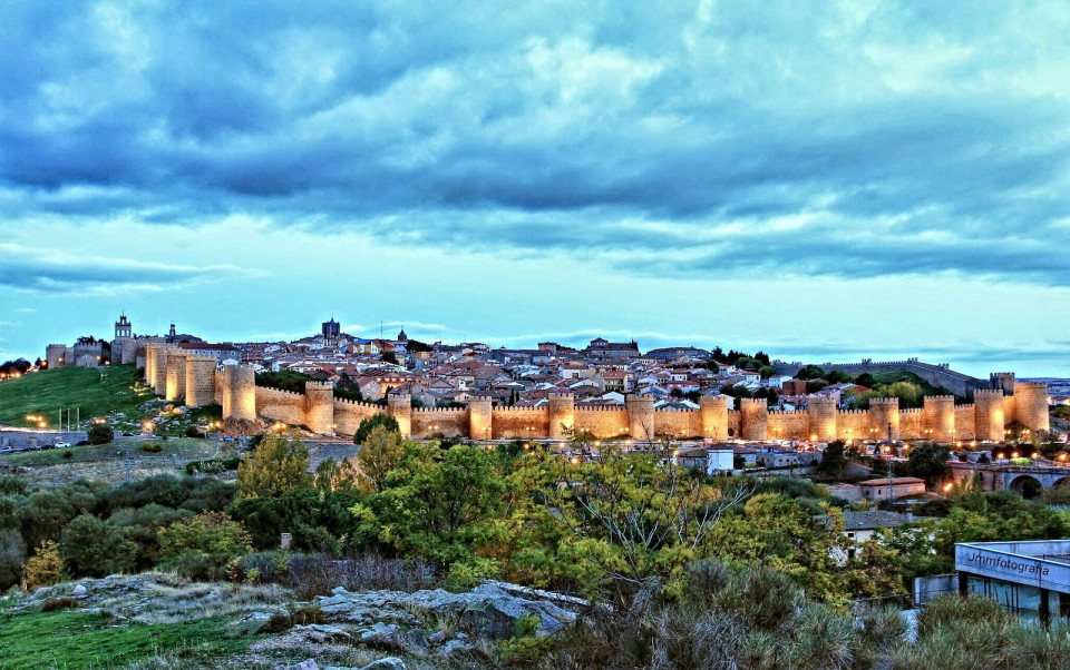 Avila, vista nocturna