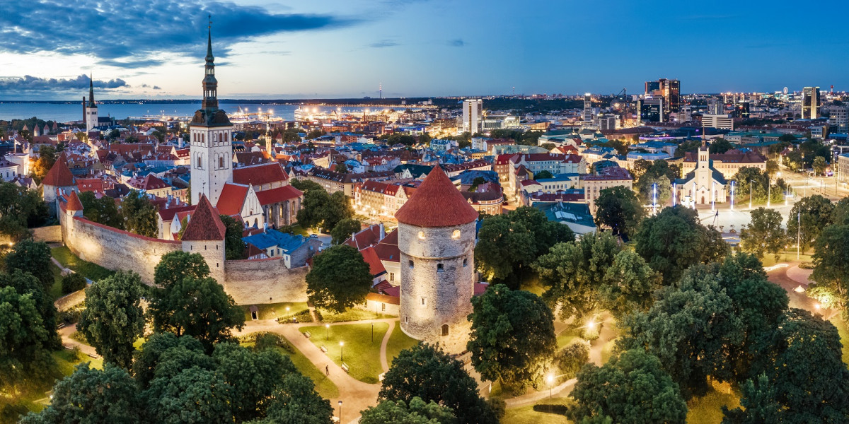 Tallinn Old Town Kaupo Kalda(1)