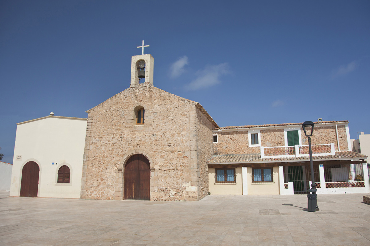 SANT FERRAN.  Iglesia