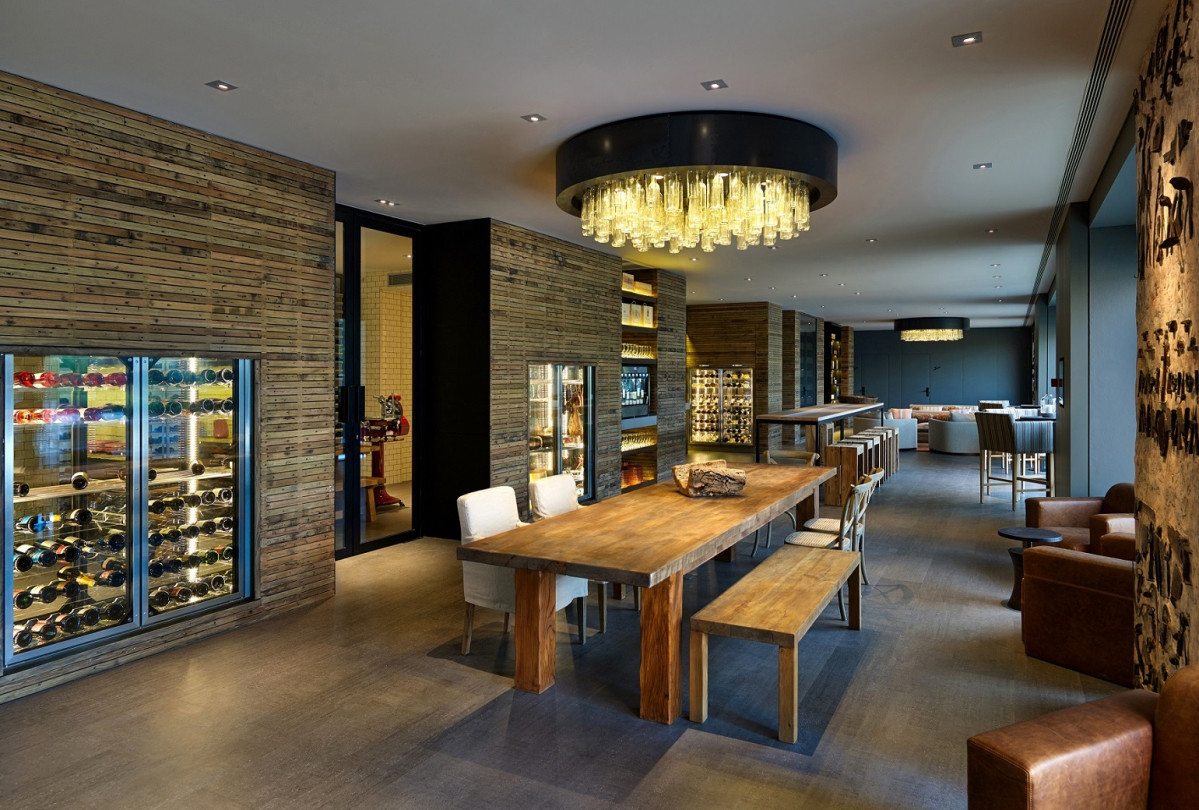 Wine Library [6162   baja]