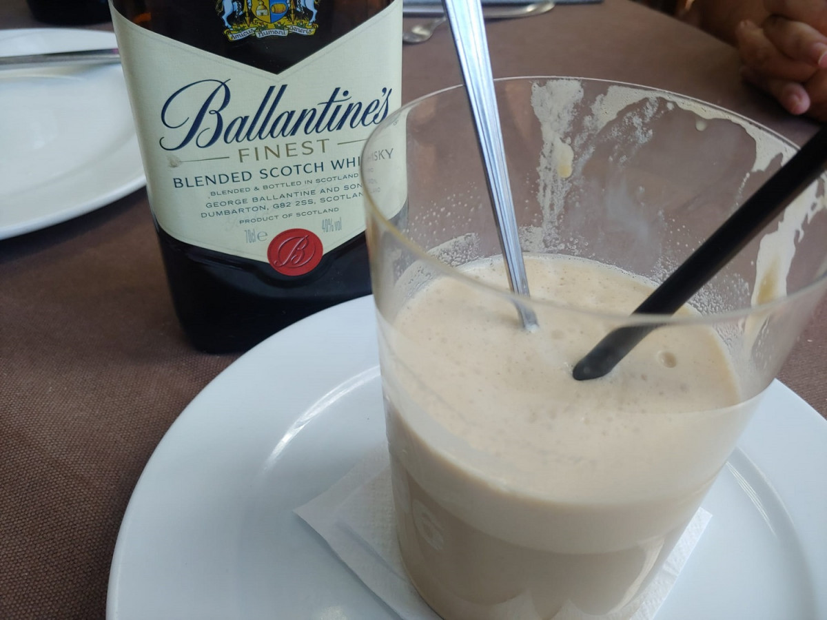 El Quiru00f3s, postre tu00edpico de Avilu00e9s y bajativo obligado de Yumay