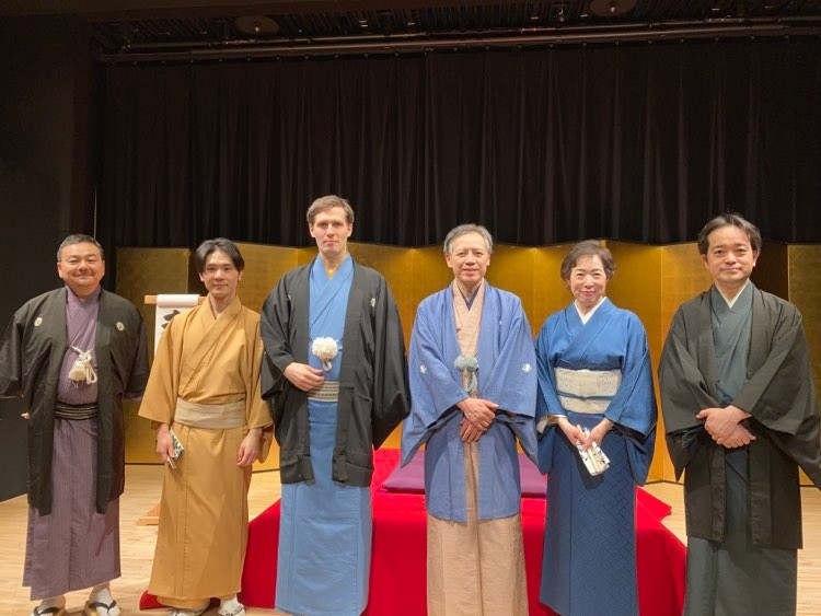 EXPERIENCE rakugo1