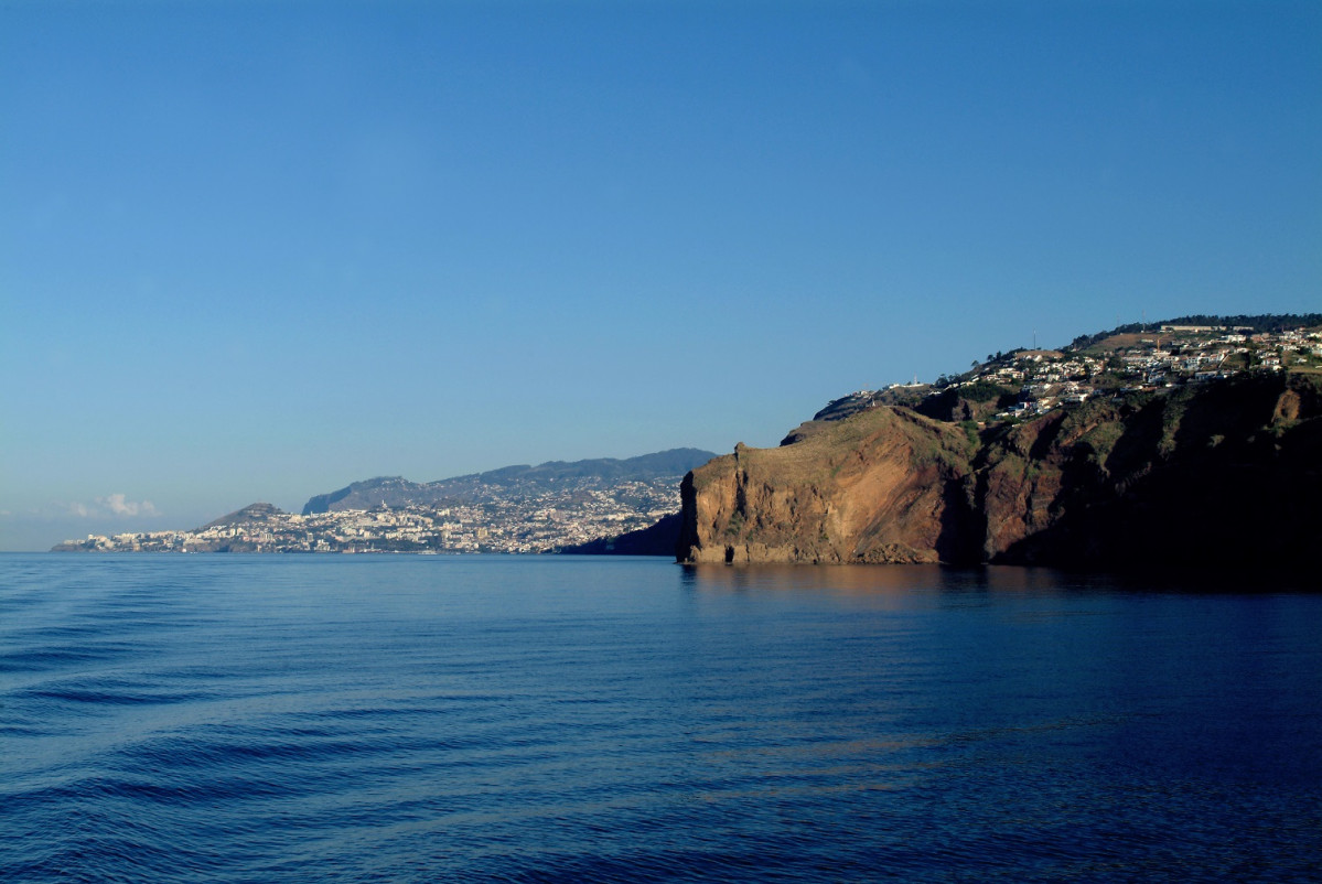 Bahia de Funchal u00a9Alma