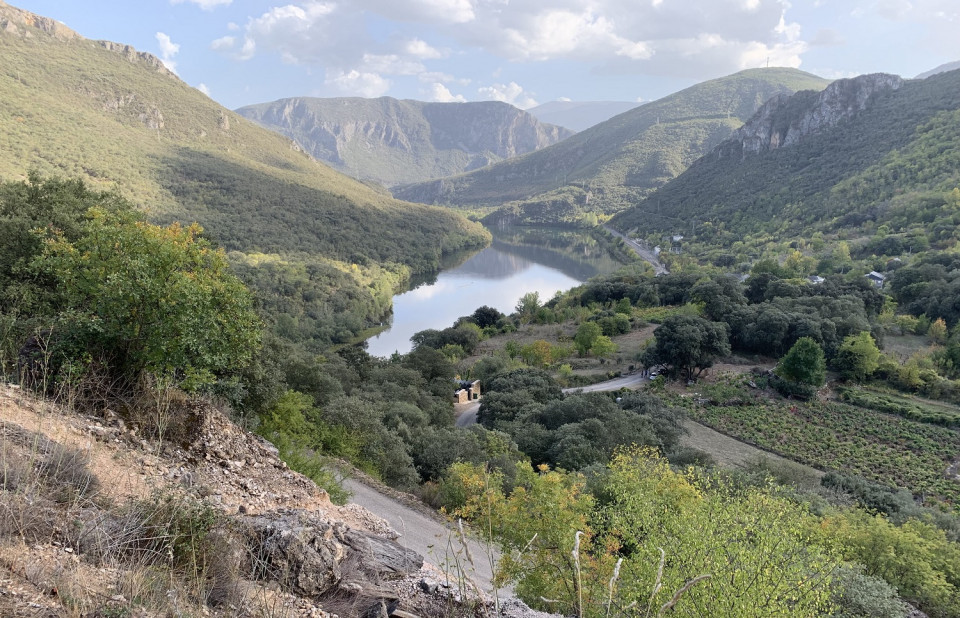 Embalse de Penarubia, Sierra de La Encina de la Lastra