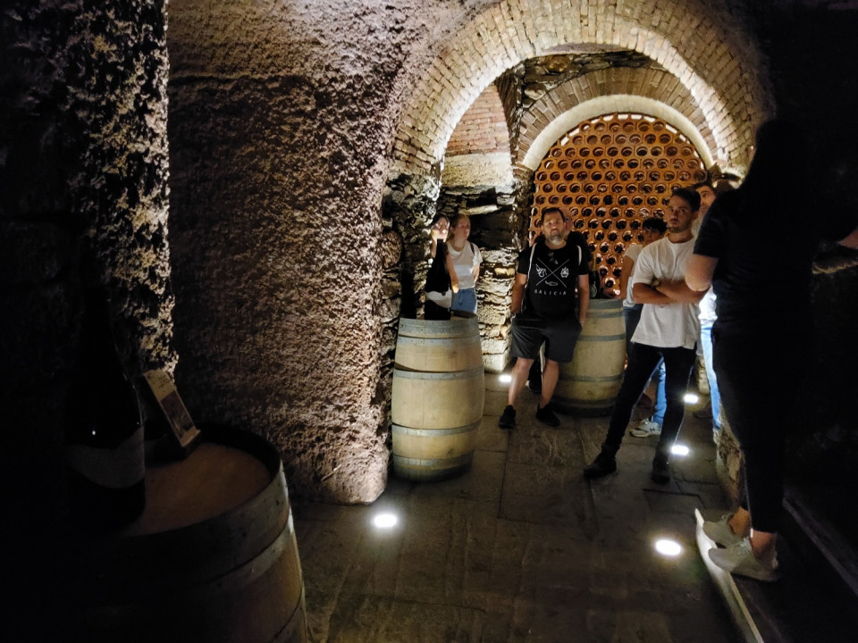 Cueva Centenaria Bodegas Roandi