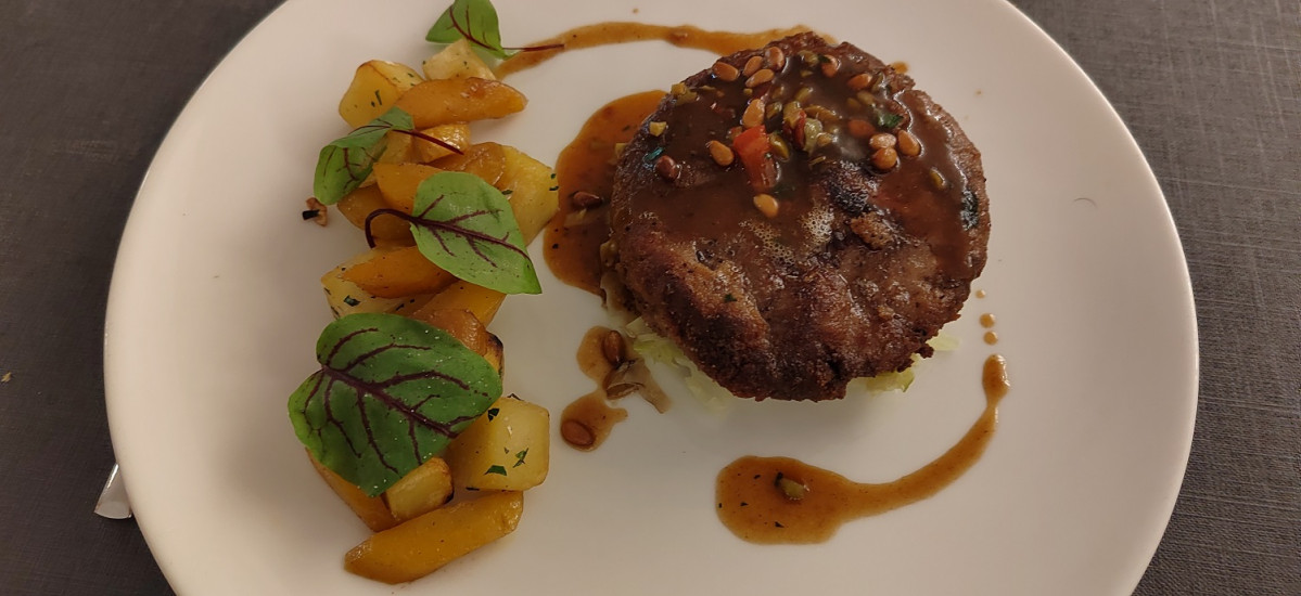 Plato del du00eda en Cafu00e9 Papon