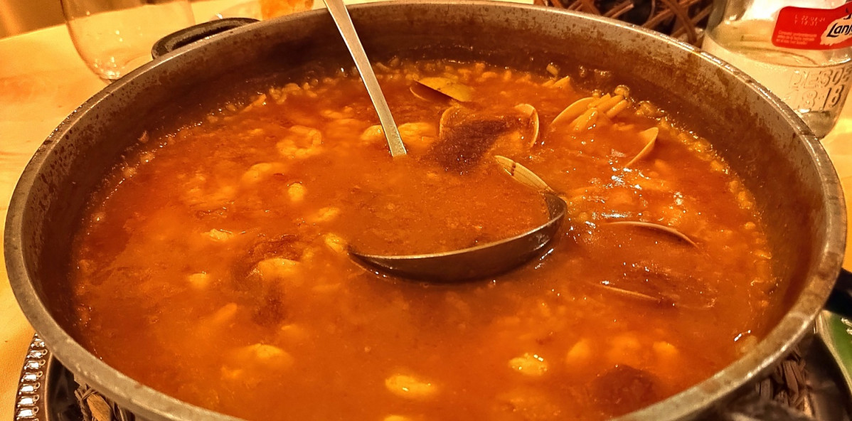 Arroz caldoso con gambas y almejas La Giralda