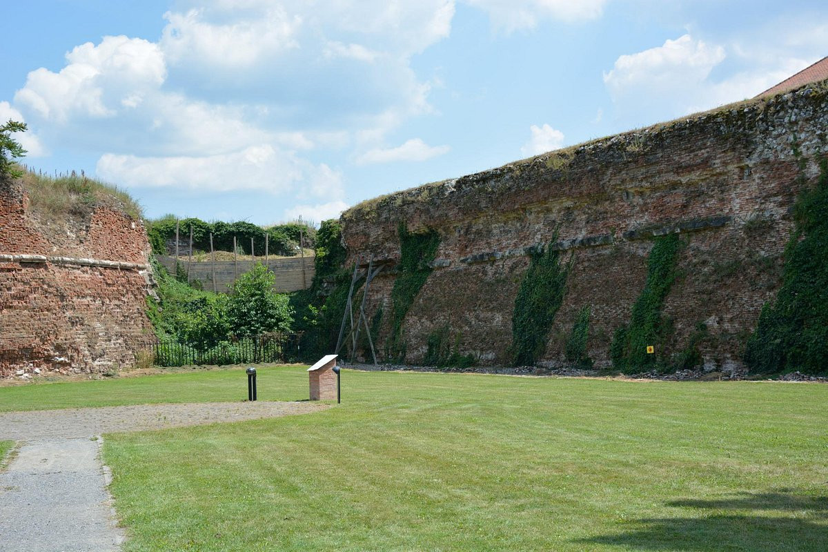 Muralla de la Ciudadela de Oradea