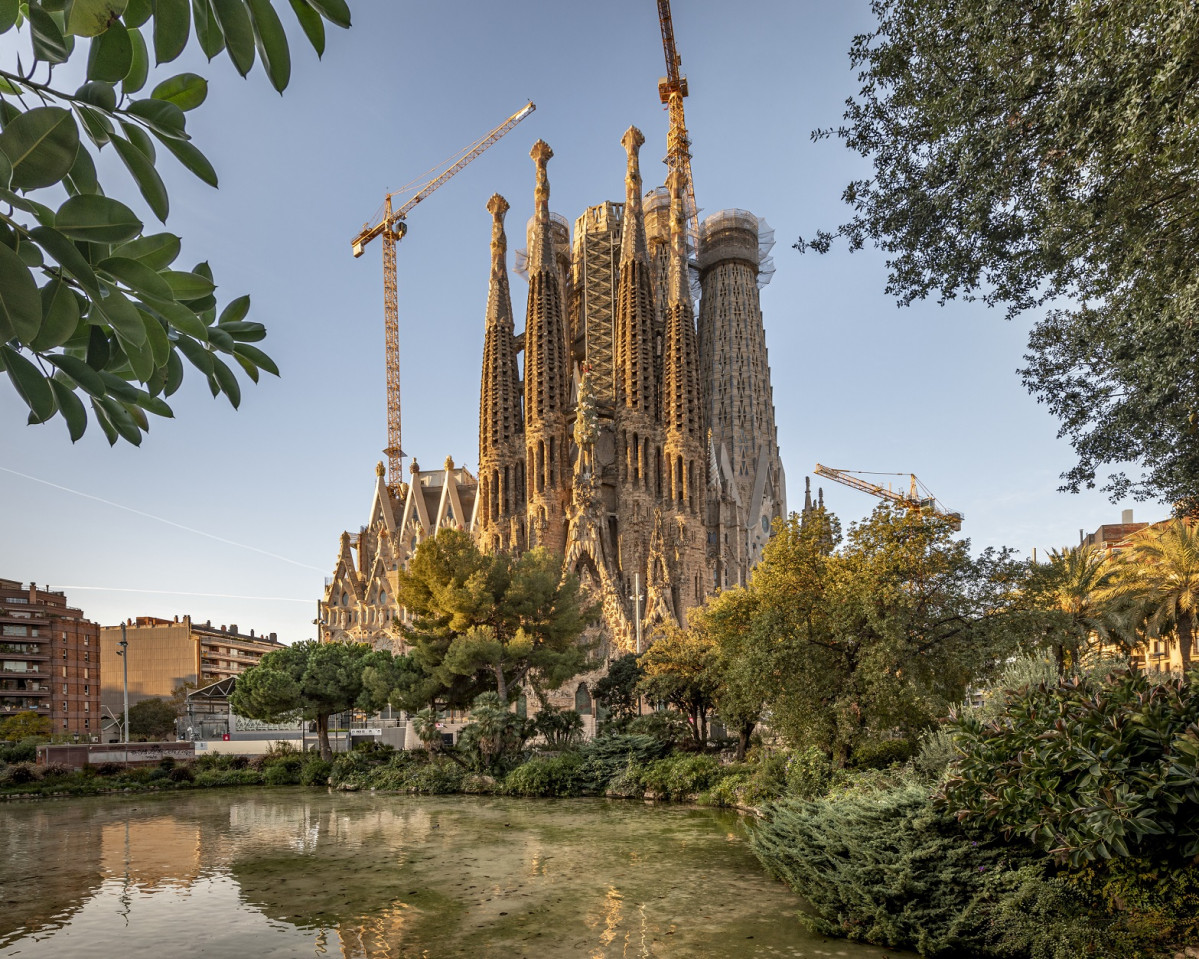 Sagrada Familia, Exterior