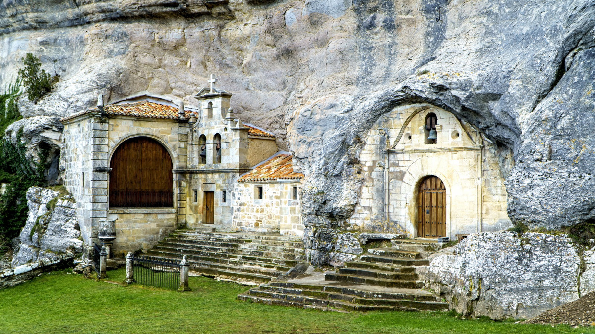 Monumento Natural de Ojo Guareu00f1a, Burgos