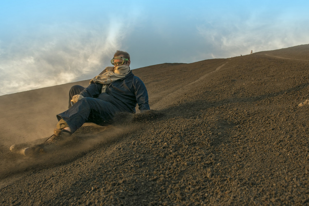 Sandboarding, volcu00e1n Cerro Negro, Leu00f3n Nicaragua