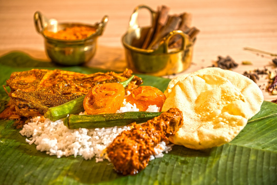 Arroz, en hoja de platano