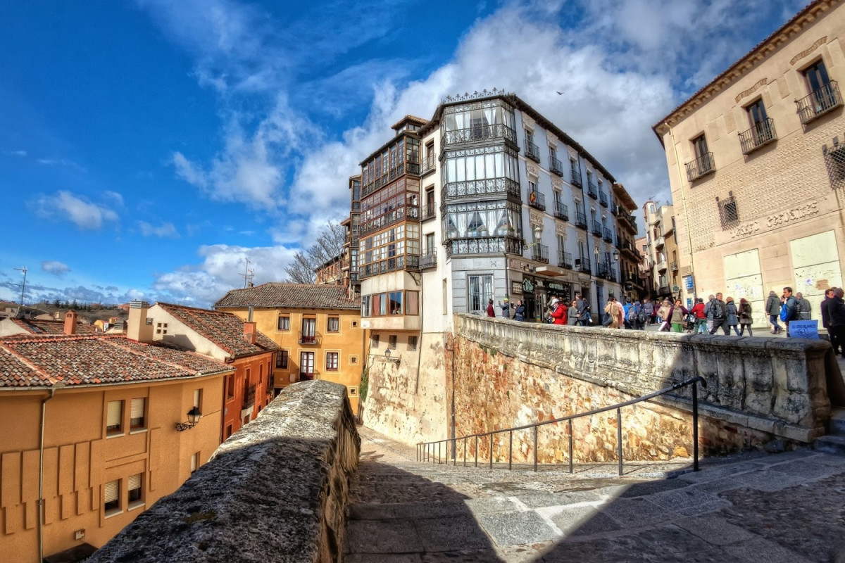 Segovia Mirador de la Canaleja y Casa de los Picos inPixio