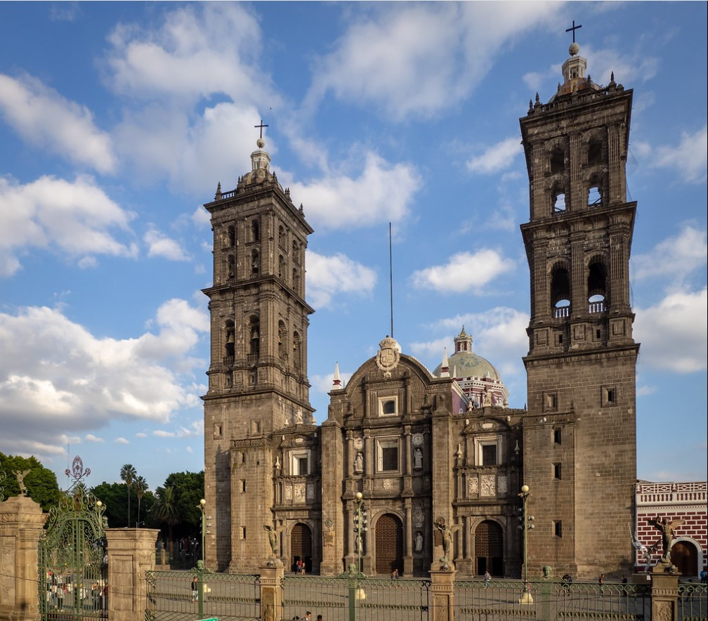 Catedral de Puebla, Fachada