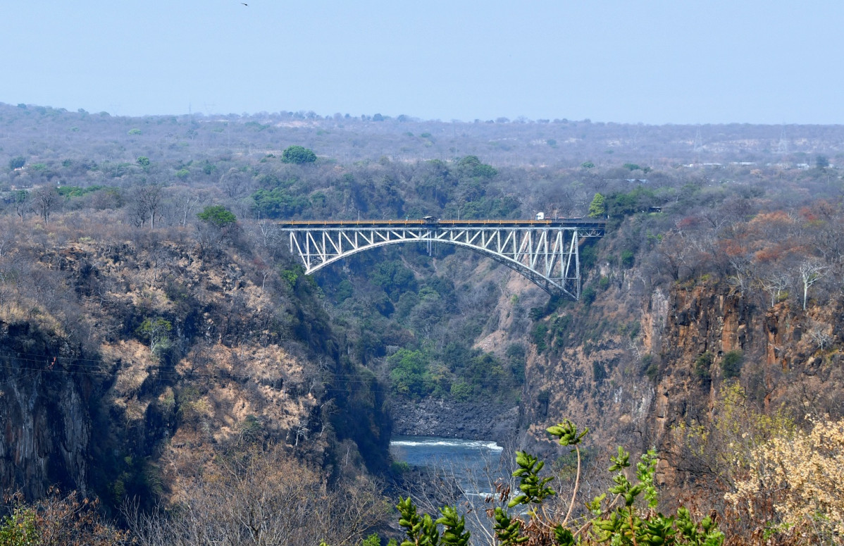 Victoria Falls bridge from Victoria Falls hotel. 271220