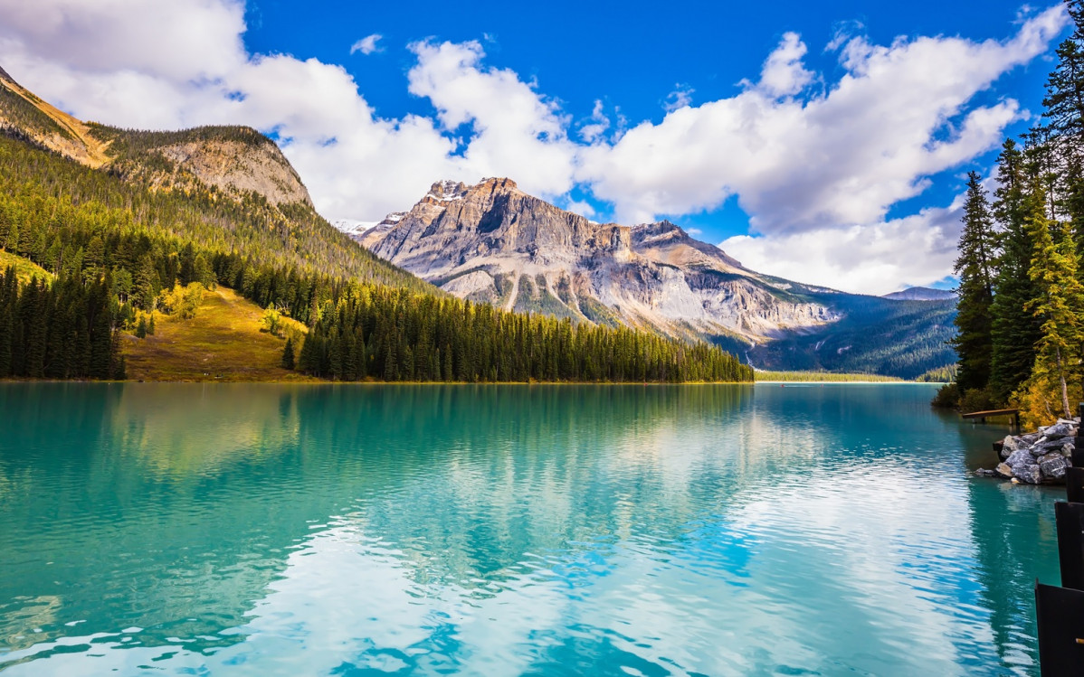 Emerald Lake Yoho national park Bindlestiff