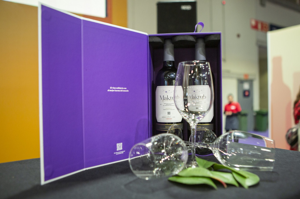 Maktub, vino solidario