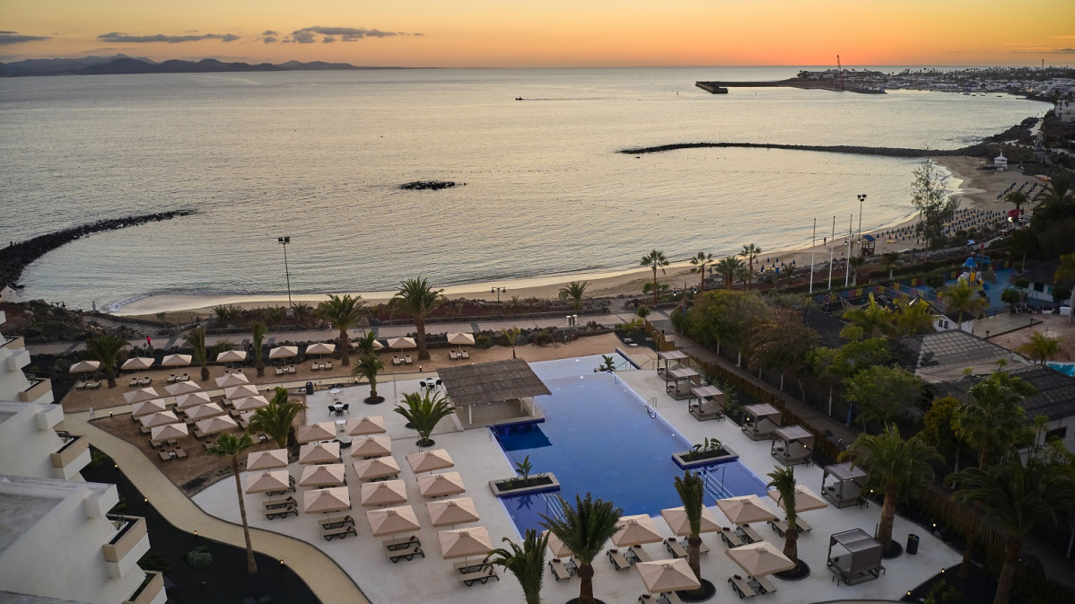 1 PRINCIPAL.Vistas playa. Dreams Playa Dorada