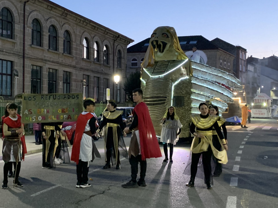 Desfile en la Fiesta de la Cachucha 2023