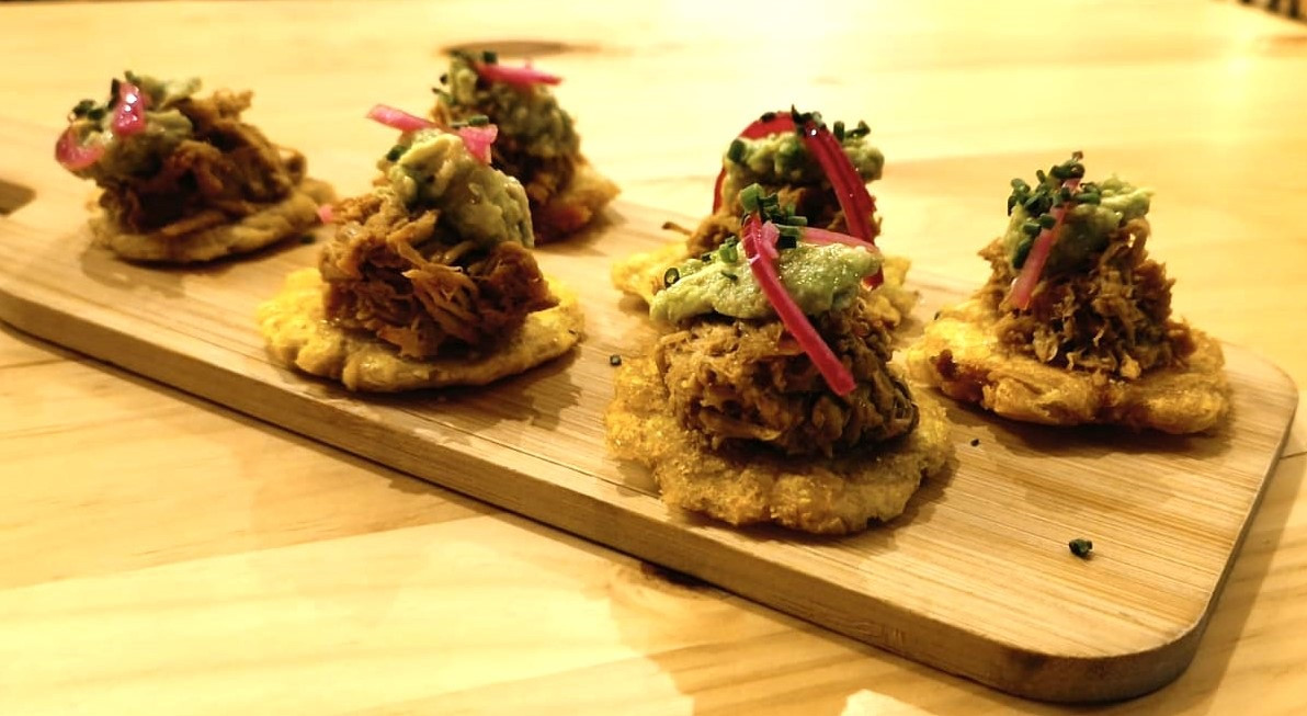 Patacones de cochinita pibil  Cantina 34