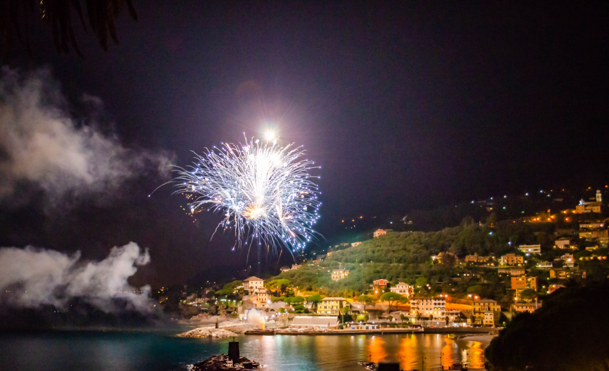 Fuegos artificiales en Recco