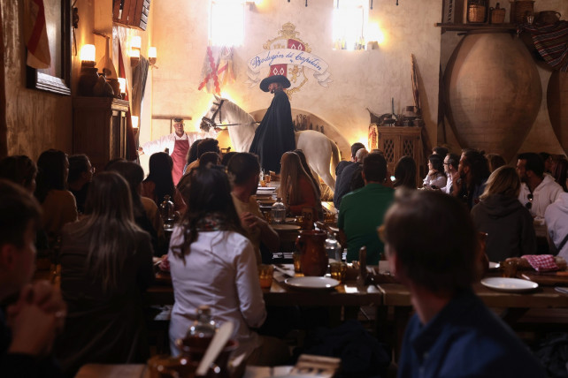 Puy du Fou ESpaña El Bodegón del Capitán (1)