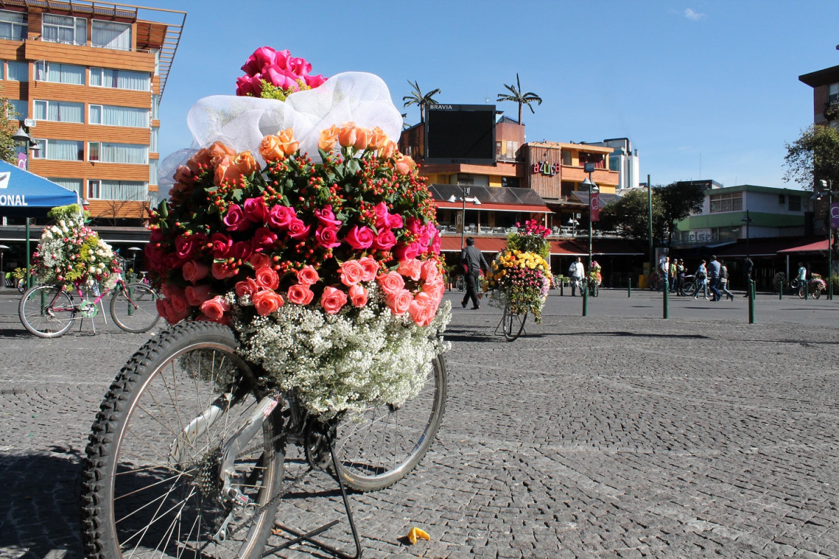 La Mariscal,  Plaza Quinde  Foch, Quito