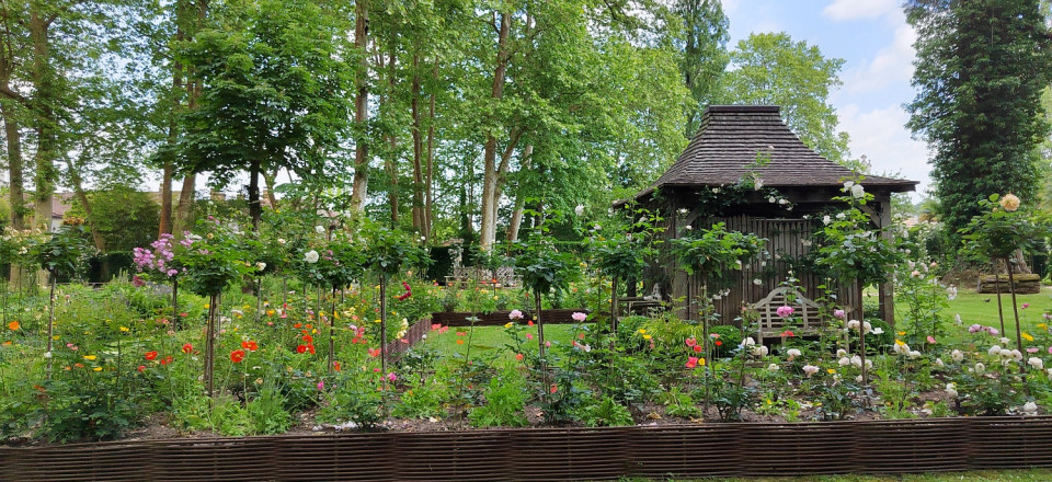 Jardines en Eugénie Les Bains