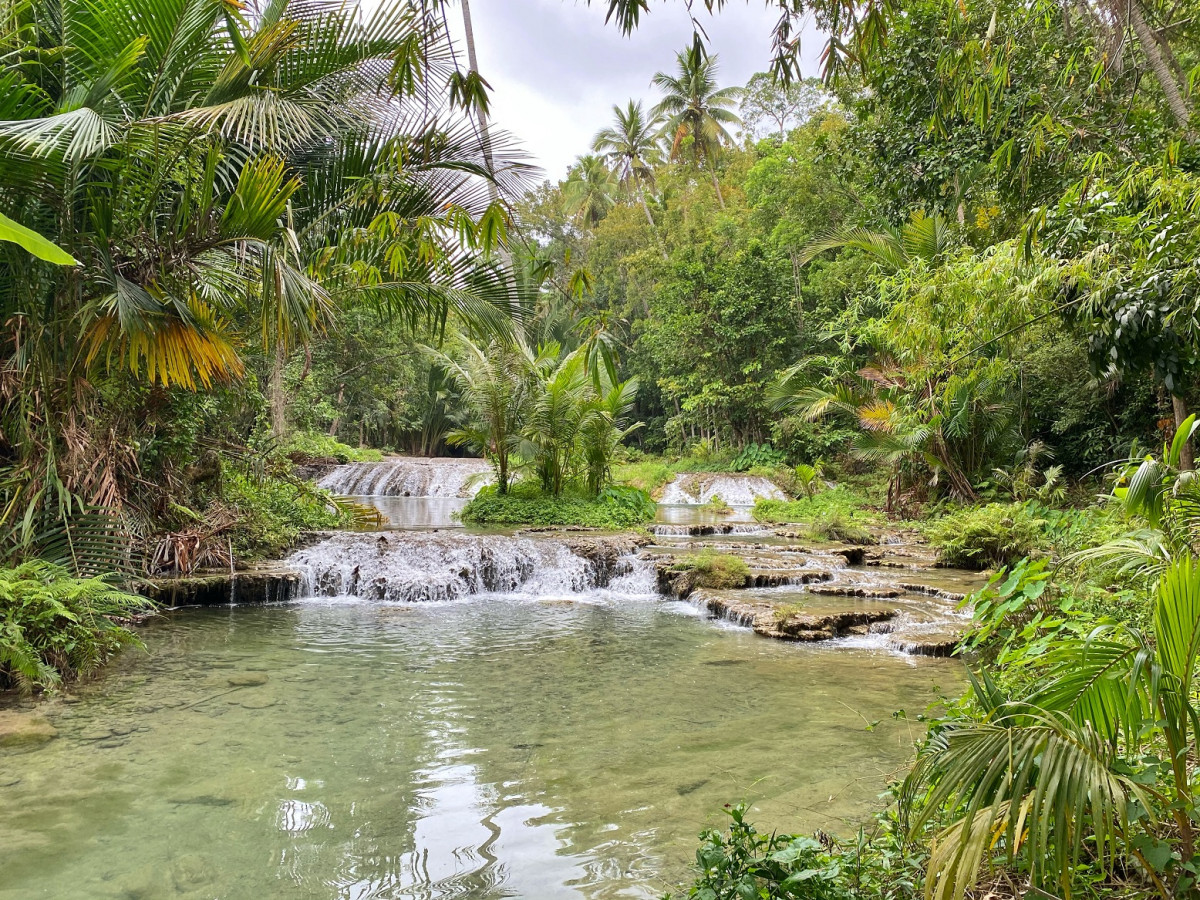 Siquijor   Cambugahay Falls 4