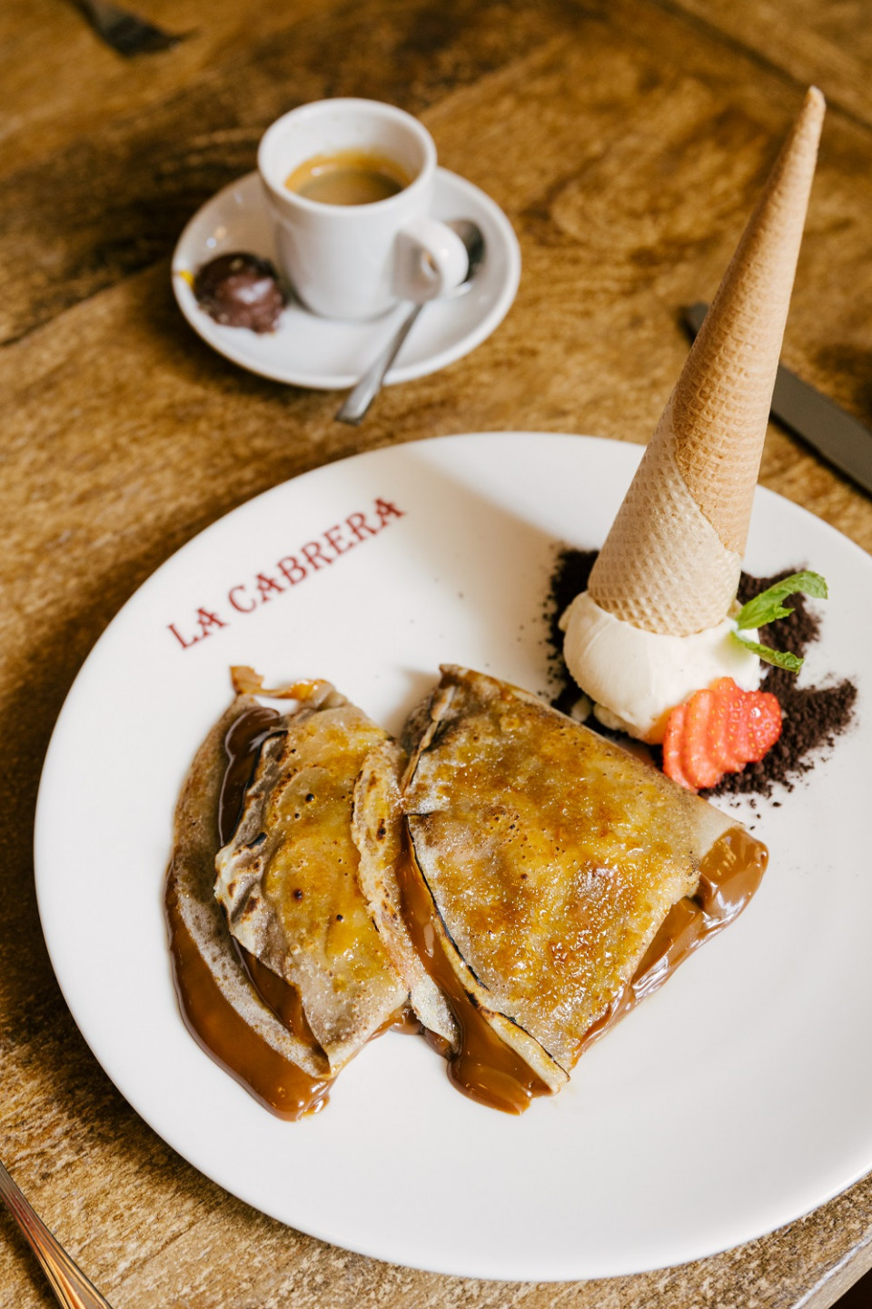 Panqueques de dulce de leche y helados artesanales