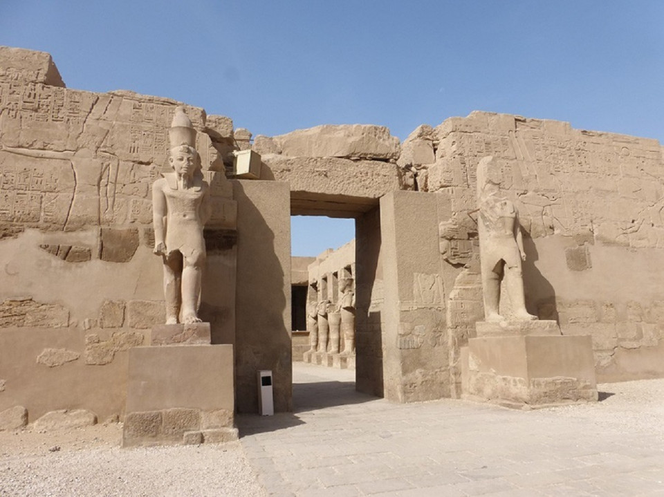 Templo de  Ramses III, Karnak