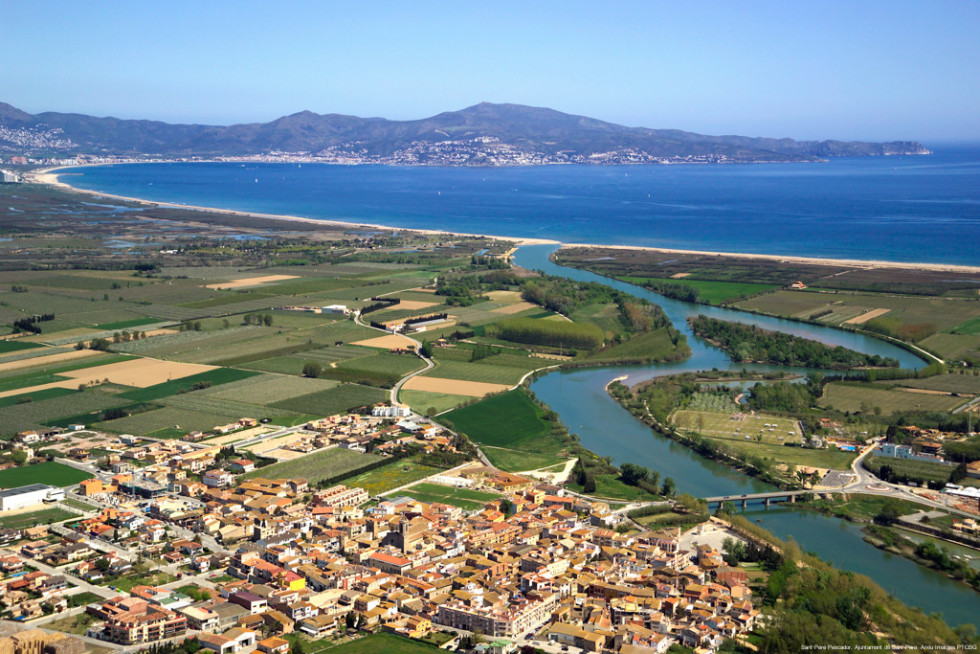 Sant Pere Pescador. Ajuntament de Sant Pere. Arxiu Imatges PTCBG