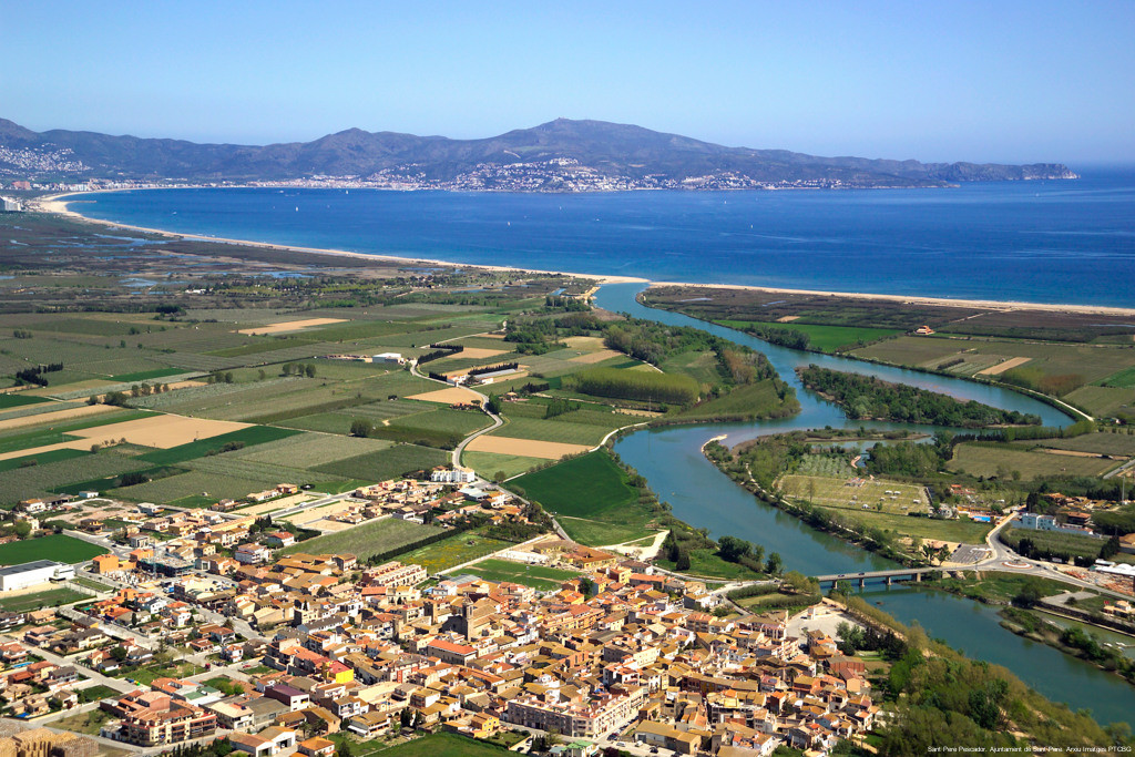 Sant Pere Pescador. Ajuntament de Sant Pere. Arxiu Imatges PTCBG
