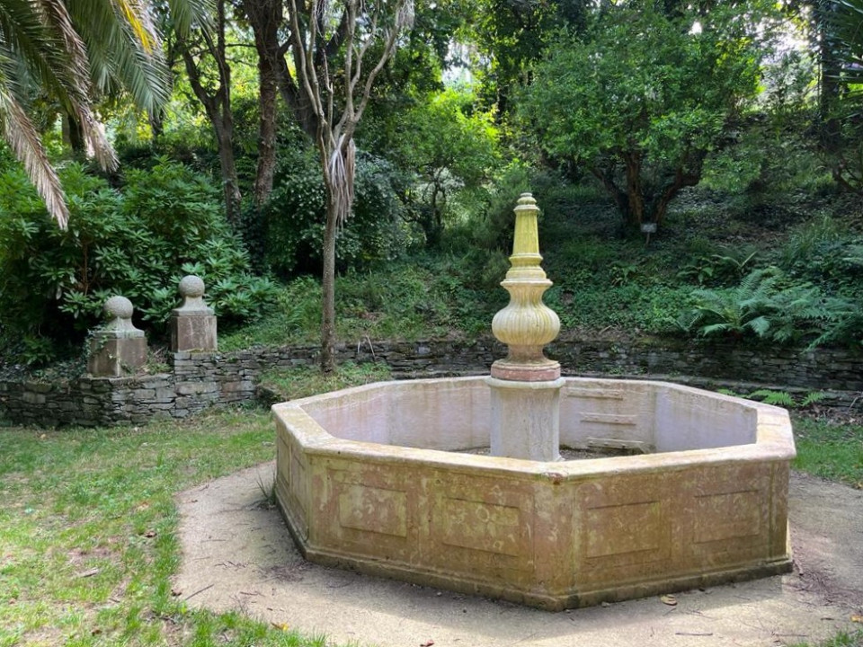 Fuente del jardin