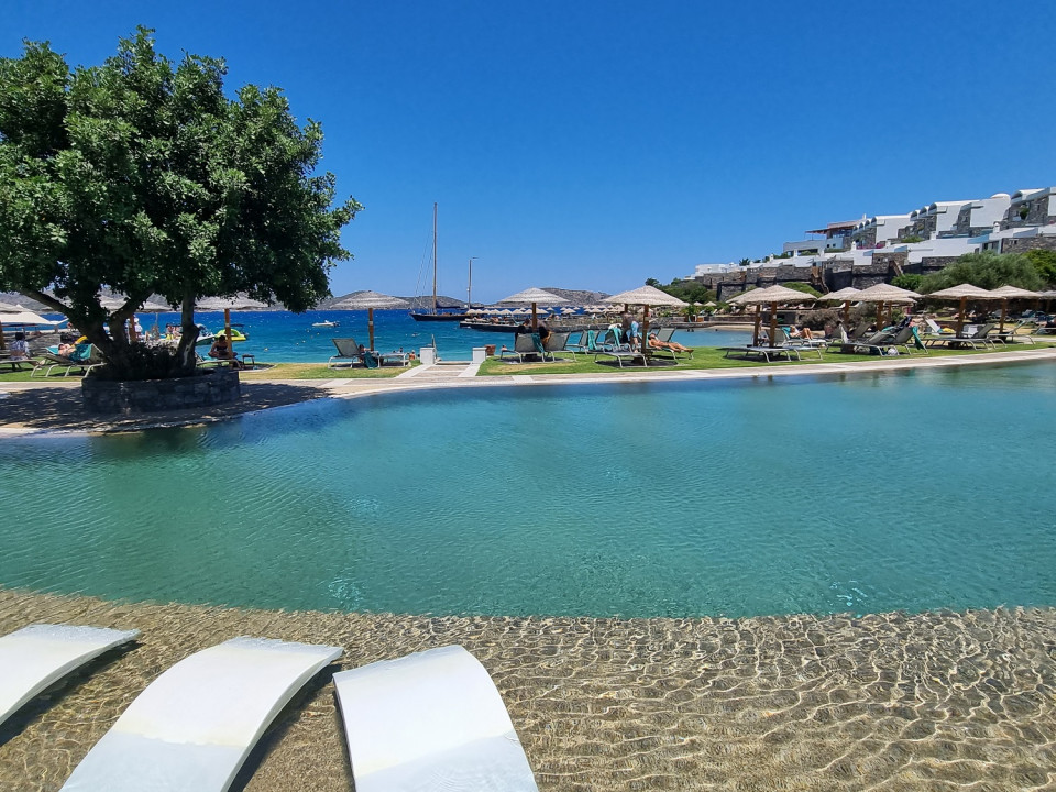 PISCINA Y PLAYA Elounda