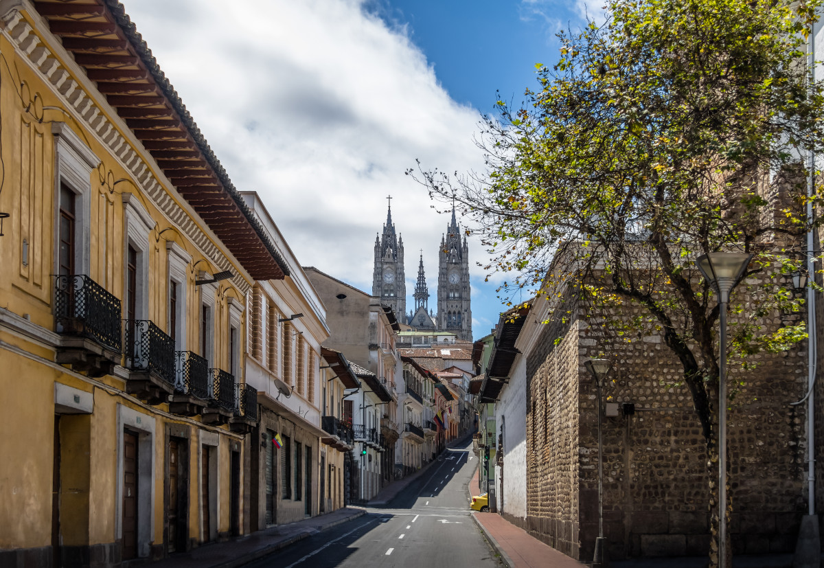 Quito street of quito and basilica del voto nacional