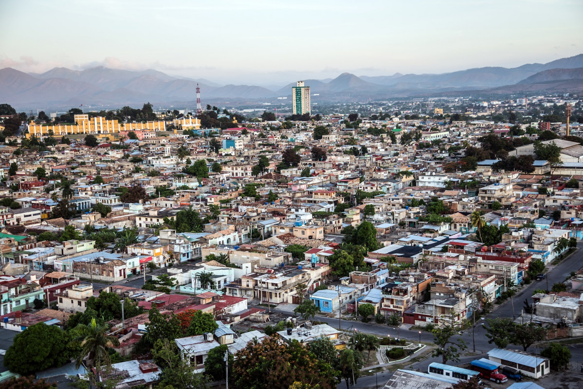 Panoramica aerea de Santiago de Cuba