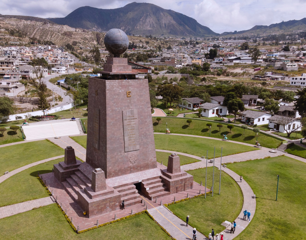 Ciudad Mitad del Mundo, Quito