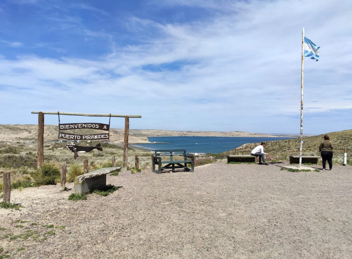 Entrada en Puerto Piramides