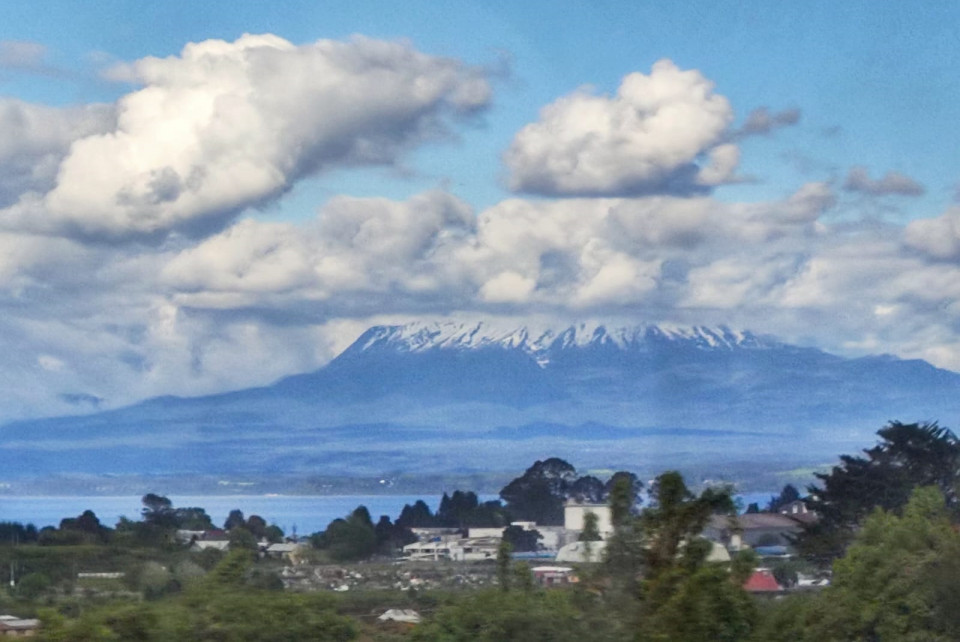 Lago Nahuel Huapi   EM