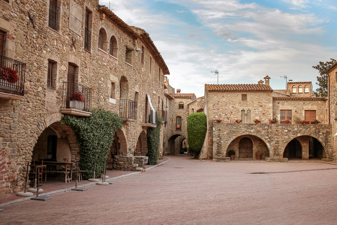 MONELLS, GIRONA