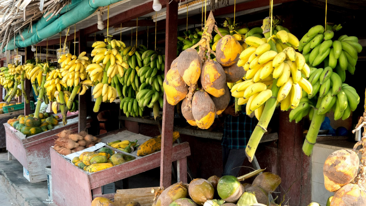 Salalah, Oman, Mercado de frutas tropicales