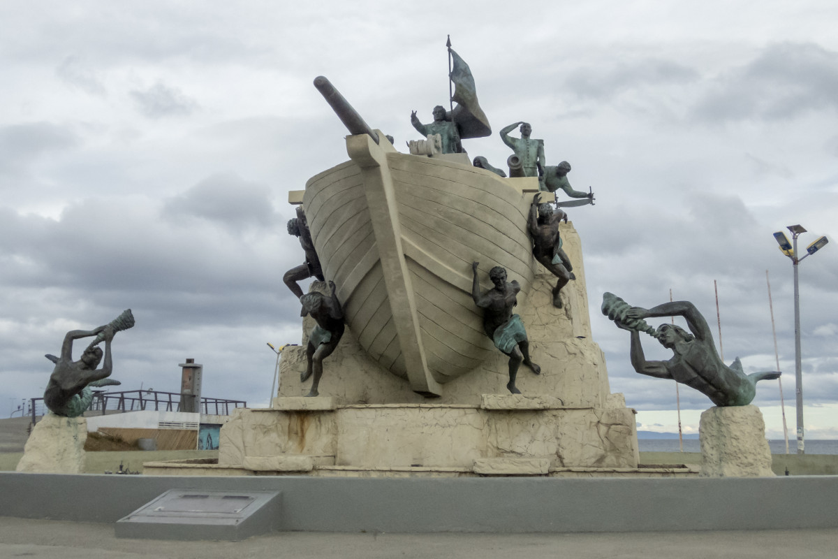 Monumento a los tripulantes (PR)