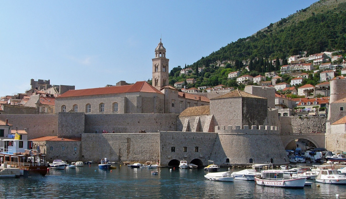 DUBROVNIK, Puerto