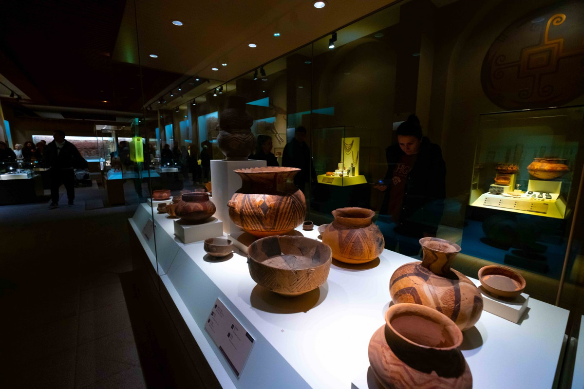 Muestras de vasijas en el Museo de las Civilizaciones de Anatolia