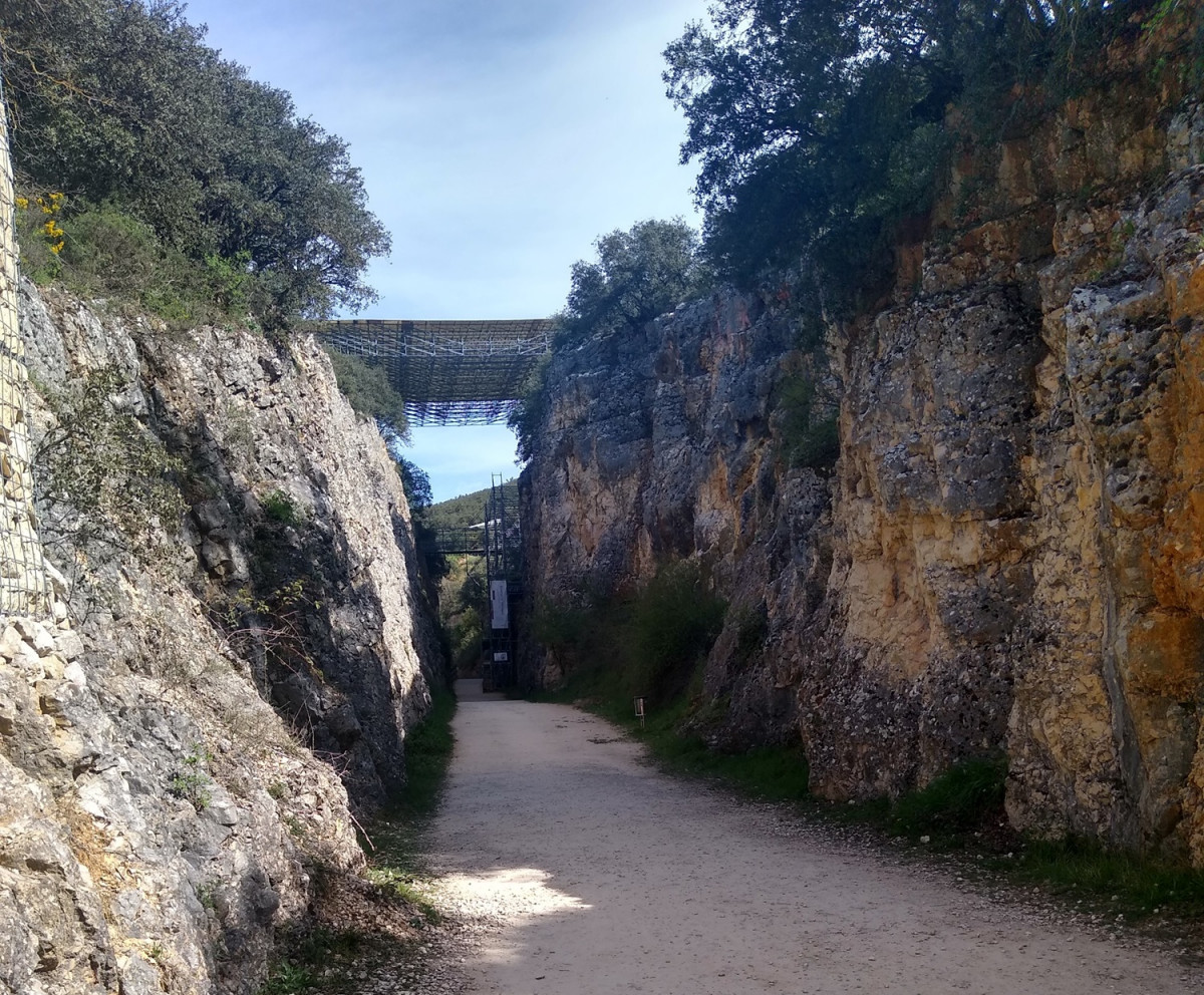 Trinchera del ferrocarril