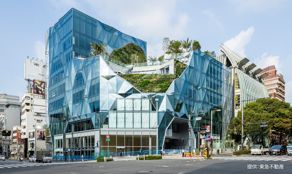 TOKYU PLAZA HARAJUKU  HARAKADO  01